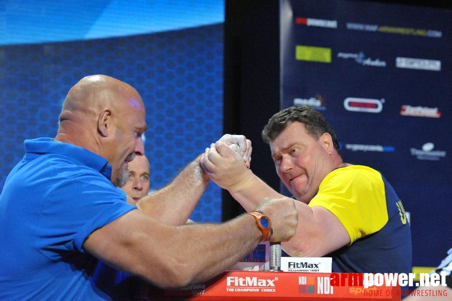 World Armwrestling Championship 2013 - day 1 - photo: Mirek # Armwrestling # Armpower.net