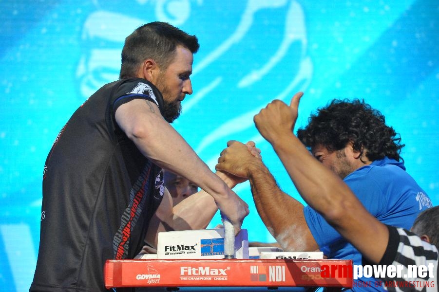 World Armwrestling Championship 2013 - day 1 - photo: Mirek # Aрмспорт # Armsport # Armpower.net