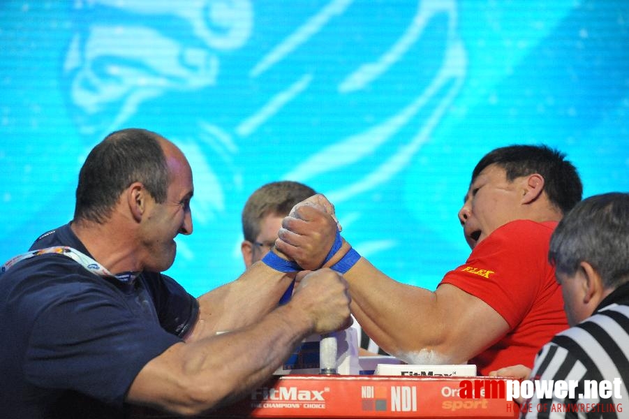 World Armwrestling Championship 2013 - day 1 - photo: Mirek # Aрмспорт # Armsport # Armpower.net