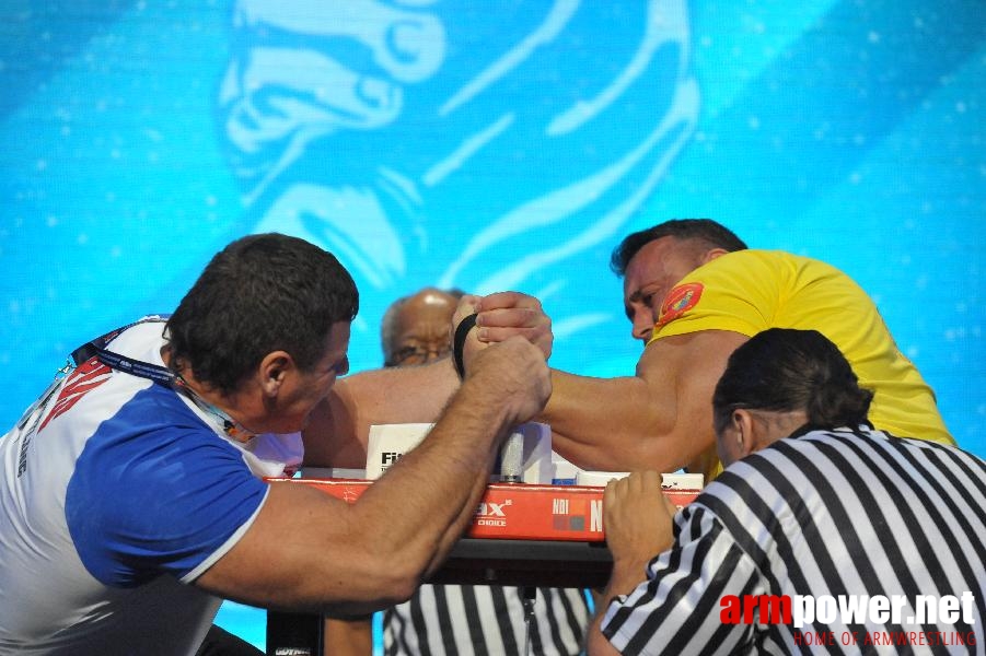 World Armwrestling Championship 2013 - day 1 - photo: Mirek # Aрмспорт # Armsport # Armpower.net