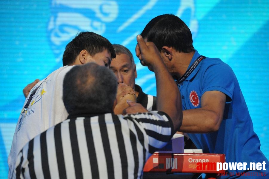 World Armwrestling Championship 2013 - day 2 - photo: Mirek # Siłowanie na ręce # Armwrestling # Armpower.net