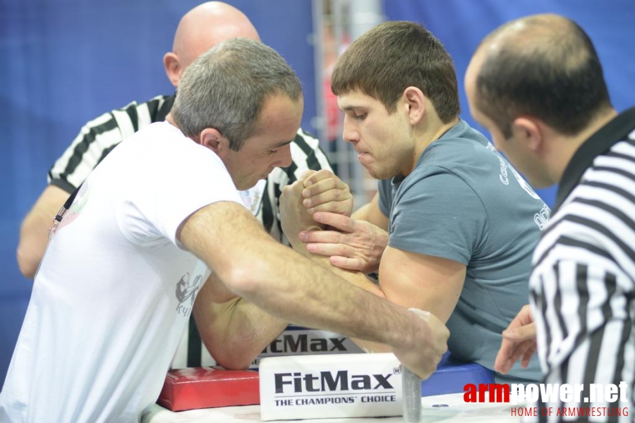 Russian National Championships 2014 - left hand # Siłowanie na ręce # Armwrestling # Armpower.net