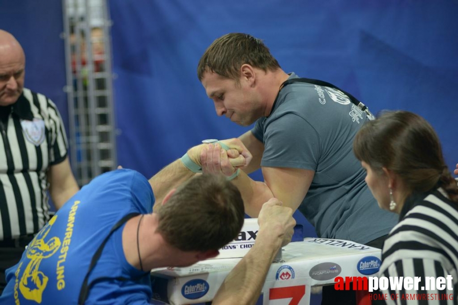 Russian National Championships 2014 - left hand # Siłowanie na ręce # Armwrestling # Armpower.net