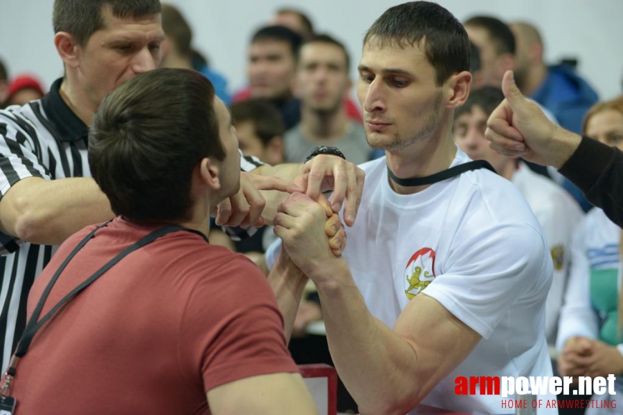 Russian National Championships 2014 - left hand # Armwrestling # Armpower.net