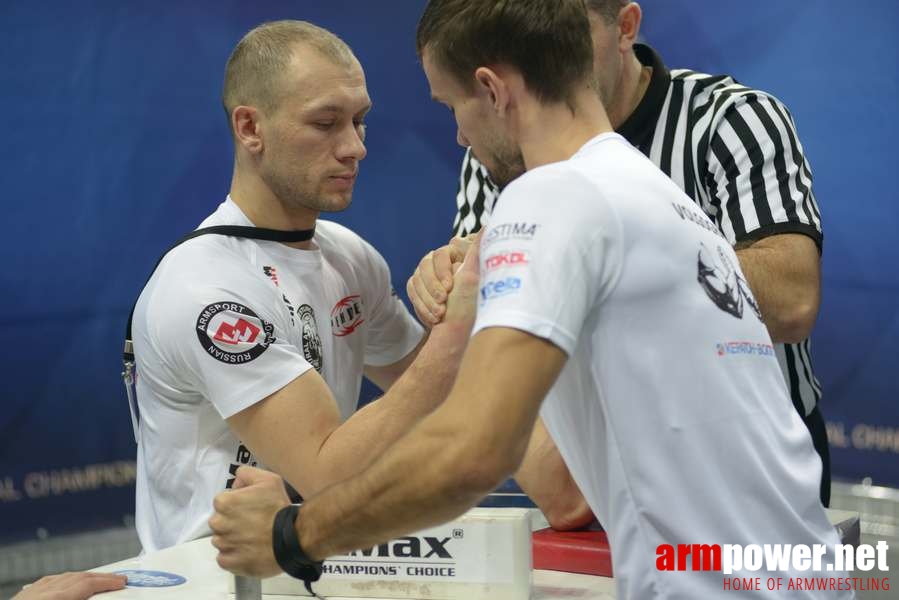 Russian National Championships 2014 - right hand # Siłowanie na ręce # Armwrestling # Armpower.net