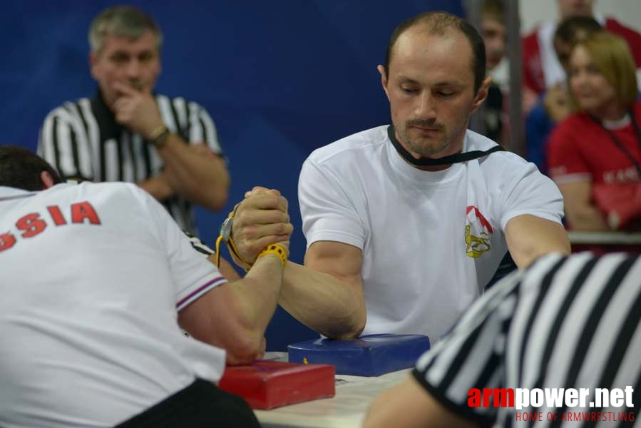 Russian National Championships 2014 - right hand # Siłowanie na ręce # Armwrestling # Armpower.net