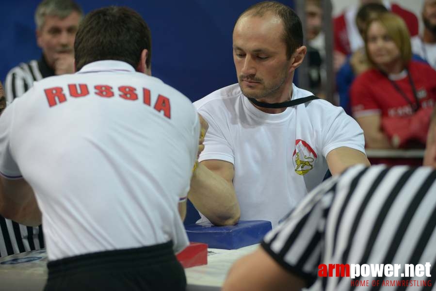 Russian National Championships 2014 - right hand # Siłowanie na ręce # Armwrestling # Armpower.net