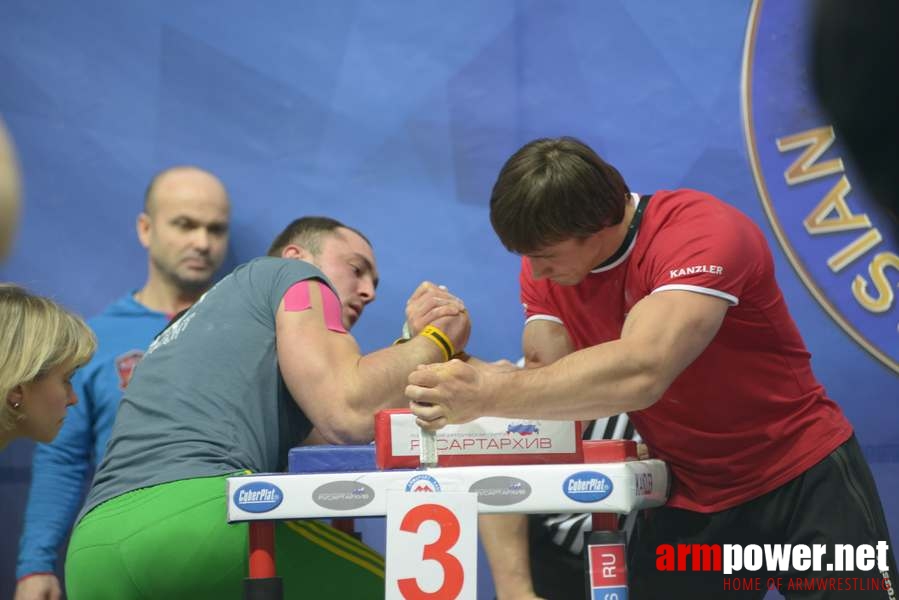 Russian National Championships 2014 - right hand # Siłowanie na ręce # Armwrestling # Armpower.net