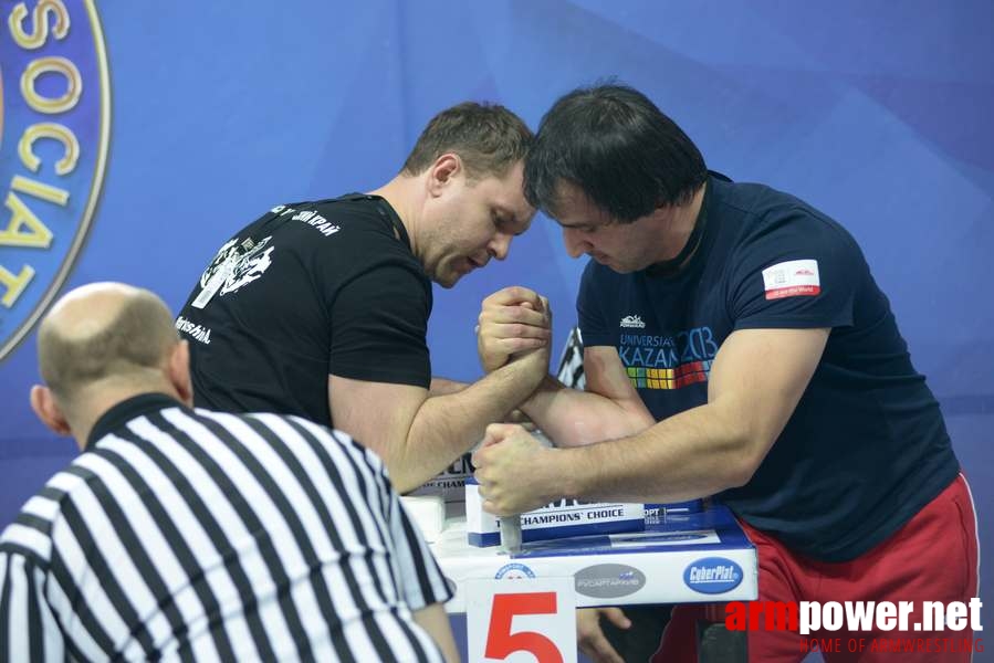 Russian National Championships 2014 - right hand # Siłowanie na ręce # Armwrestling # Armpower.net