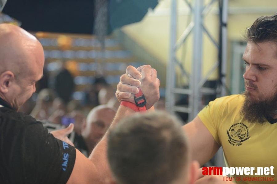 Polish Nationals 2014 - Mistrzostwa Polski 2014 - prawa ręka # Siłowanie na ręce # Armwrestling # Armpower.net