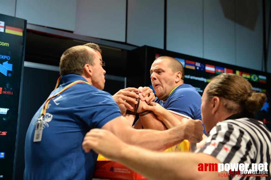 World Armwrestling Championship 2014 - day 1 # Armwrestling # Armpower.net