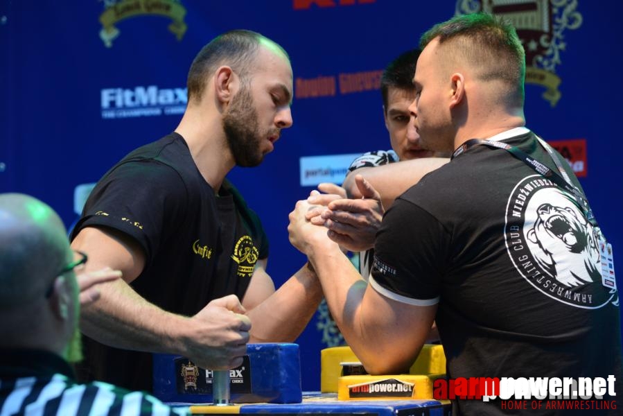 XV Puchar Polski 2014 - lewa ręka - eliminacje # Siłowanie na ręce # Armwrestling # Armpower.net