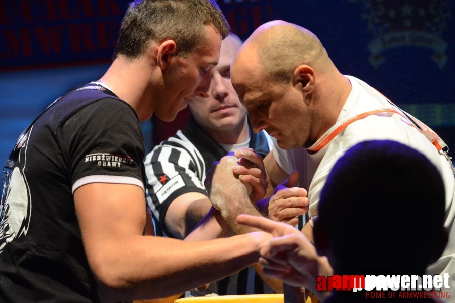 XV Puchar Polski 2014 - lewa ręka - finały # Siłowanie na ręce # Armwrestling # Armpower.net