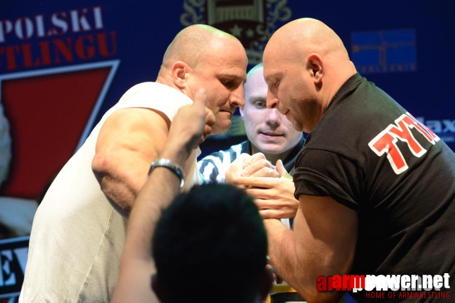 XV Puchar Polski 2014 - lewa ręka - finały # Armwrestling # Armpower.net