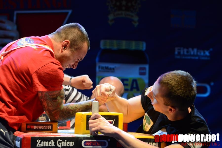 XV Puchar Polski 2014 - prawa ręka - finały # Siłowanie na ręce # Armwrestling # Armpower.net