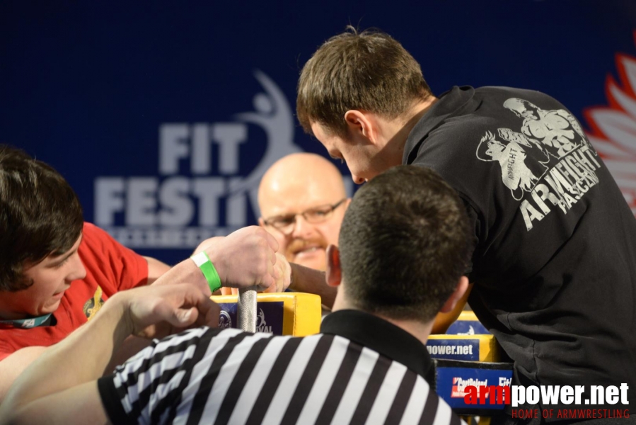 XV MISTRZOSTWA POLSKI - LEWA RĘKA # Siłowanie na ręce # Armwrestling # Armpower.net