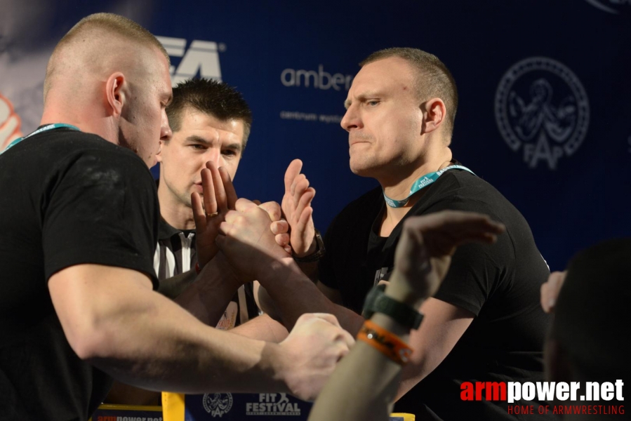 XV MISTRZOSTWA POLSKI - LEWA RĘKA # Armwrestling # Armpower.net