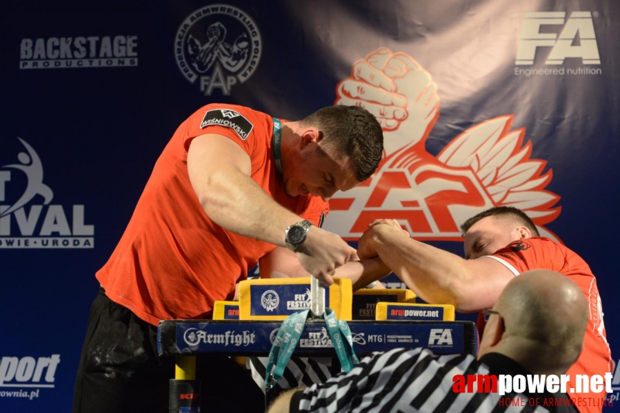 XV MISTRZOSTWA POLSKI - LEWA RĘKA # Siłowanie na ręce # Armwrestling # Armpower.net