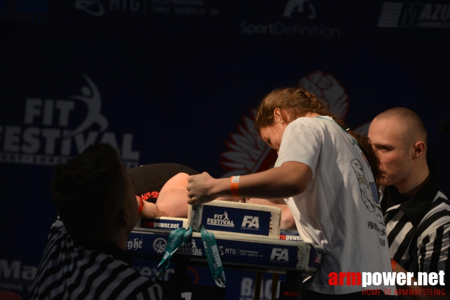 XV MISTRZOSTWA POLSKI - PRAWA RĘKA # Siłowanie na ręce # Armwrestling # Armpower.net