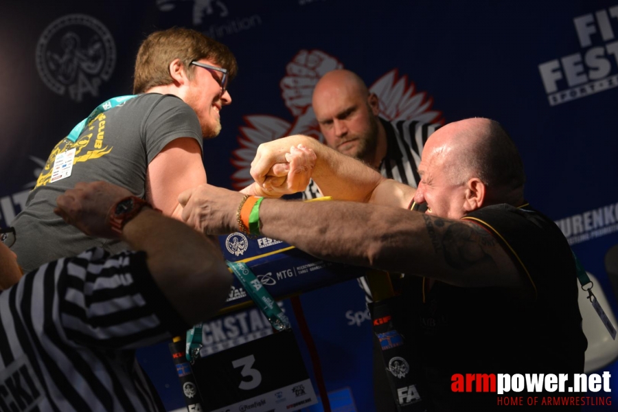 XV MISTRZOSTWA POLSKI - PRAWA RĘKA # Siłowanie na ręce # Armwrestling # Armpower.net