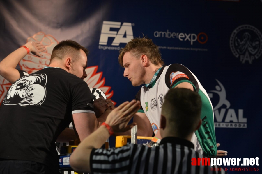 XV MISTRZOSTWA POLSKI - PRAWA RĘKA # Armwrestling # Armpower.net