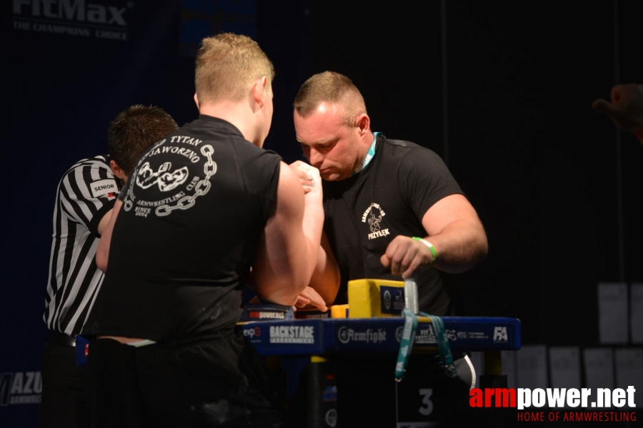 XV MISTRZOSTWA POLSKI - PRAWA RĘKA # Siłowanie na ręce # Armwrestling # Armpower.net