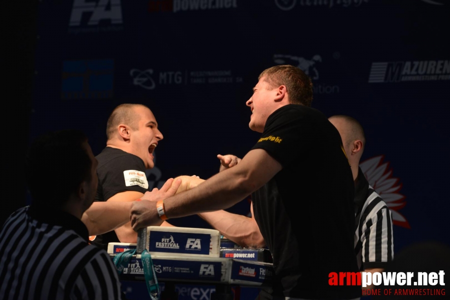 XV MISTRZOSTWA POLSKI - PRAWA RĘKA # Siłowanie na ręce # Armwrestling # Armpower.net