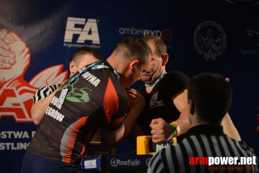 XV MISTRZOSTWA POLSKI - PRAWA RĘKA # Siłowanie na ręce # Armwrestling # Armpower.net