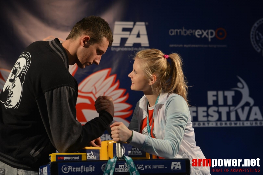 XV MISTRZOSTWA POLSKI - PRAWA RĘKA # Siłowanie na ręce # Armwrestling # Armpower.net