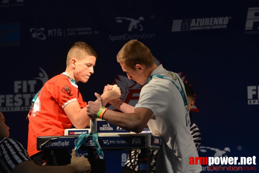 XV MISTRZOSTWA POLSKI - PRAWA RĘKA # Siłowanie na ręce # Armwrestling # Armpower.net