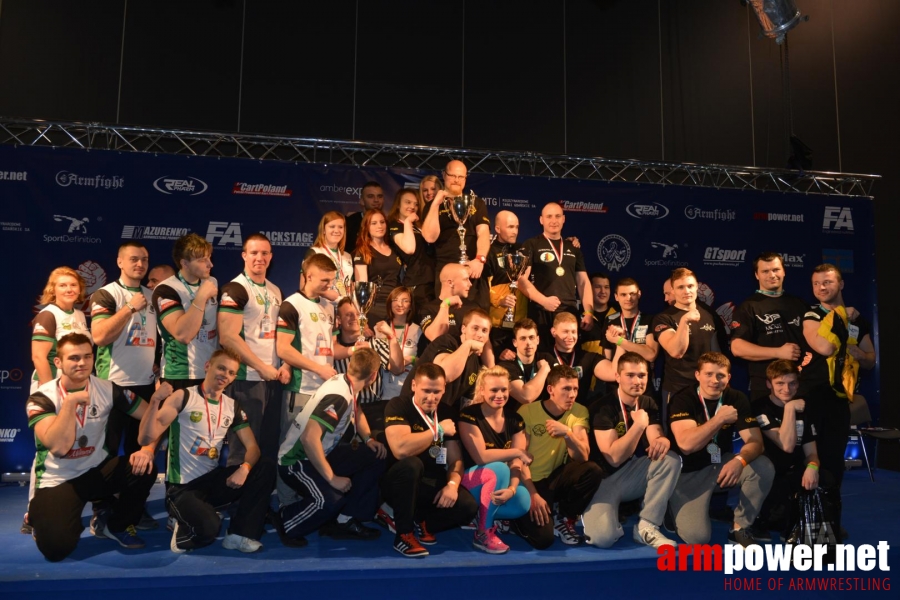 XV MISTRZOSTWA POLSKI - PRAWA RĘKA # Siłowanie na ręce # Armwrestling # Armpower.net