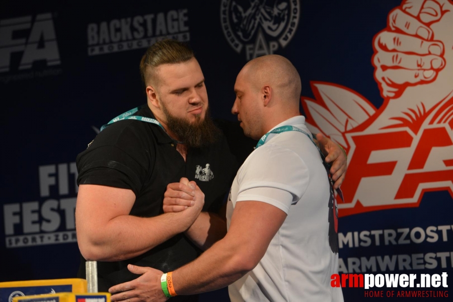 XV MISTRZOSTWA POLSKI - PRAWA RĘKA # Siłowanie na ręce # Armwrestling # Armpower.net