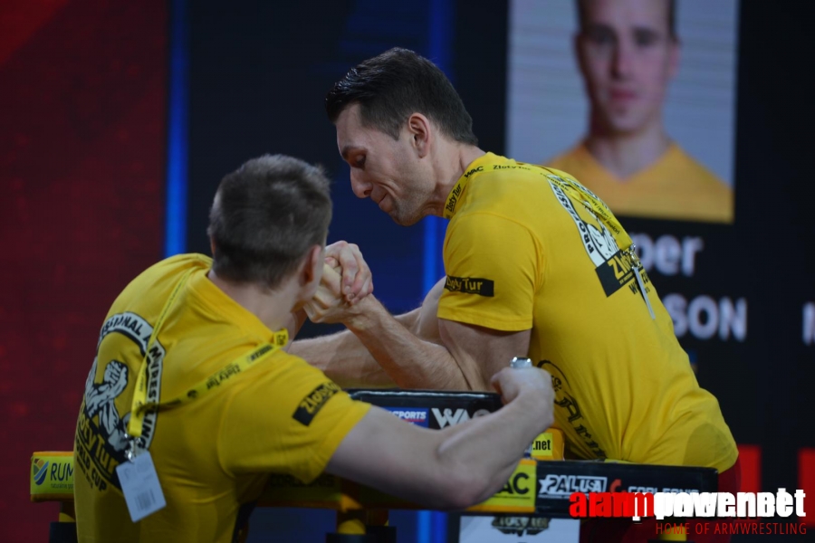 Zloty Tur 2015 - Left Hand # Armwrestling # Armpower.net