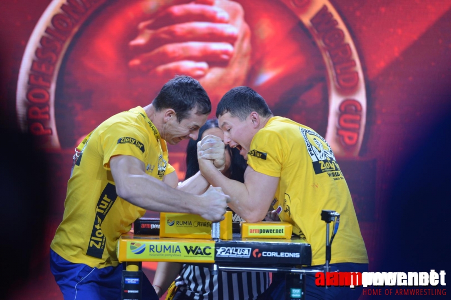 Zloty Tur 2015 - Left Hand # Siłowanie na ręce # Armwrestling # Armpower.net