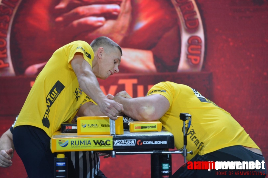 Zloty Tur 2015 - Left Hand # Siłowanie na ręce # Armwrestling # Armpower.net