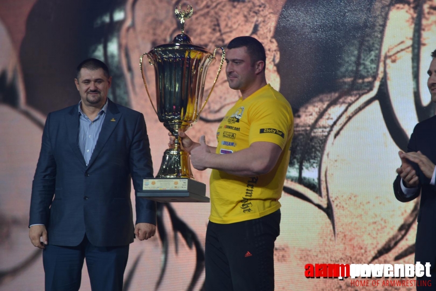 Zloty Tur 2015 - Left Hand # Armwrestling # Armpower.net