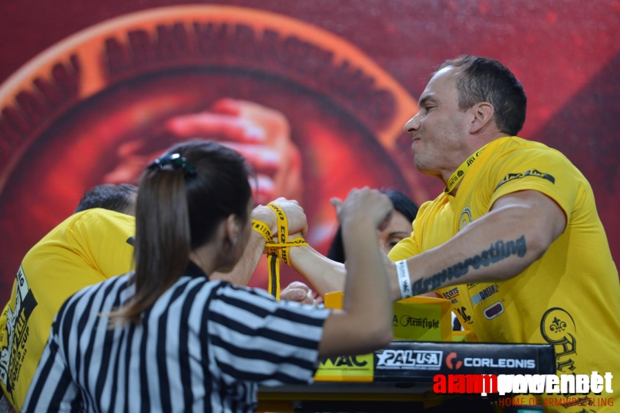 Zloty Tur 2015 - Right Hand # Siłowanie na ręce # Armwrestling # Armpower.net