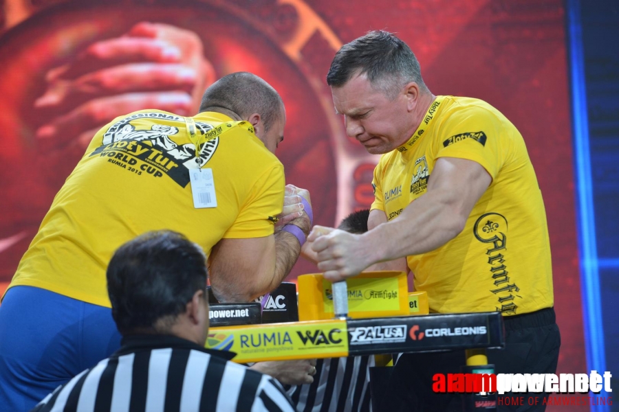 Zloty Tur 2015 - Right Hand # Armwrestling # Armpower.net