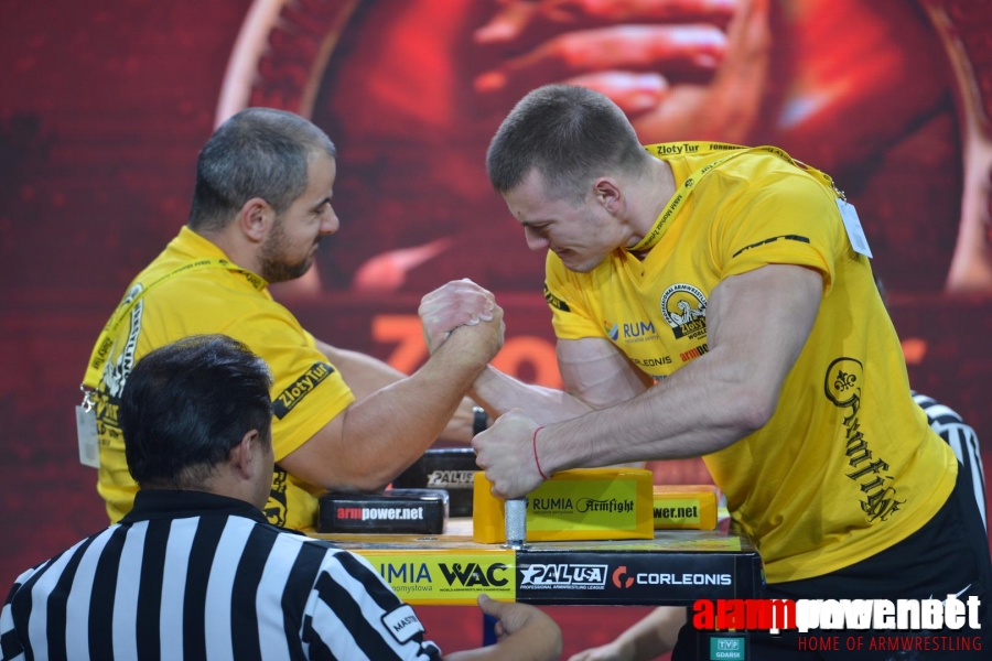 Zloty Tur 2015 - Right Hand # Armwrestling # Armpower.net