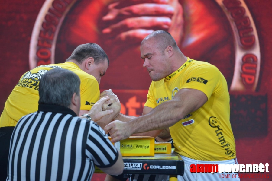 Zloty Tur 2015 - Right Hand # Siłowanie na ręce # Armwrestling # Armpower.net