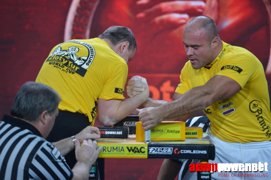 Zloty Tur 2015 - Right Hand # Siłowanie na ręce # Armwrestling # Armpower.net