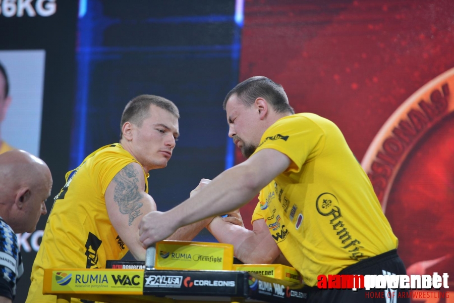 Zloty Tur 2015 - Right Hand # Siłowanie na ręce # Armwrestling # Armpower.net