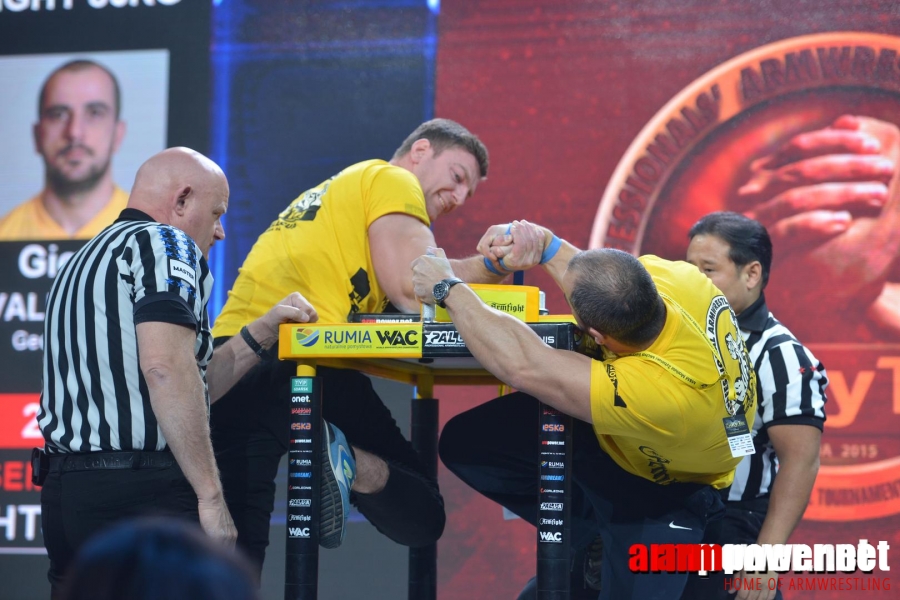 Zloty Tur 2015 - Right Hand # Siłowanie na ręce # Armwrestling # Armpower.net