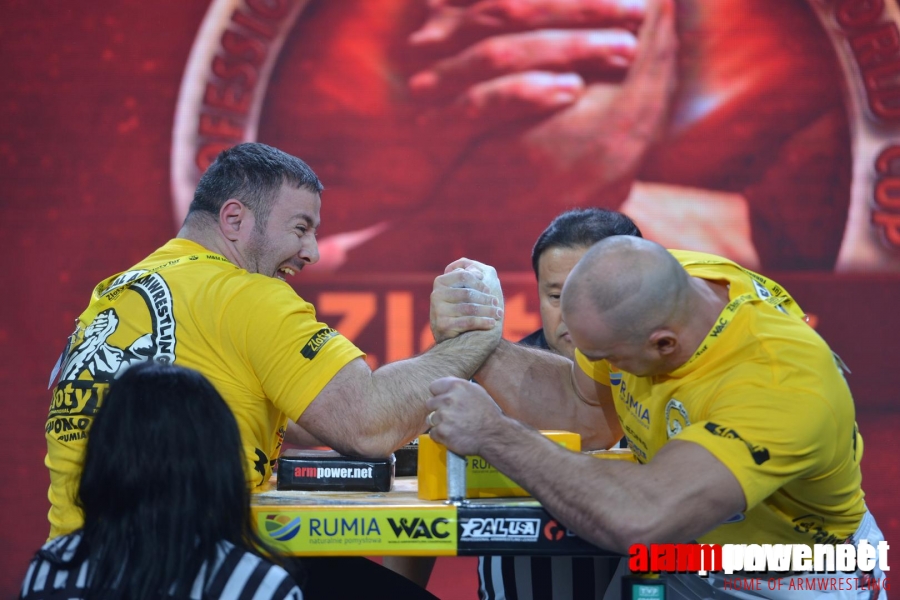 Zloty Tur 2015 - Right Hand # Siłowanie na ręce # Armwrestling # Armpower.net