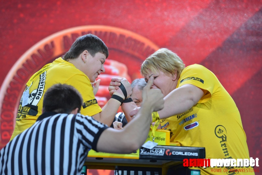 Zloty Tur 2015 - Right Hand # Siłowanie na ręce # Armwrestling # Armpower.net