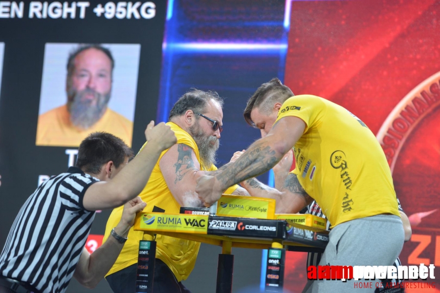 Zloty Tur 2015 - Right Hand # Siłowanie na ręce # Armwrestling # Armpower.net