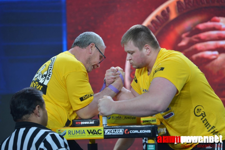 Zloty Tur 2015 - Right Hand # Siłowanie na ręce # Armwrestling # Armpower.net