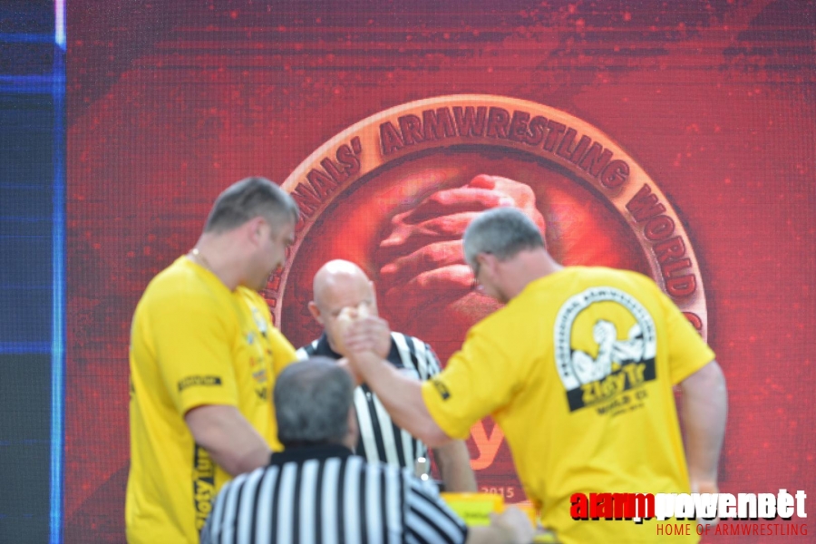 Zloty Tur 2015 - Right Hand # Armwrestling # Armpower.net