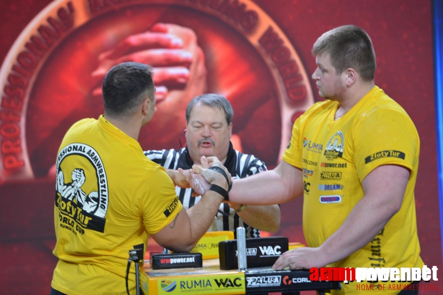 Zloty Tur 2015 - Right Hand # Armwrestling # Armpower.net