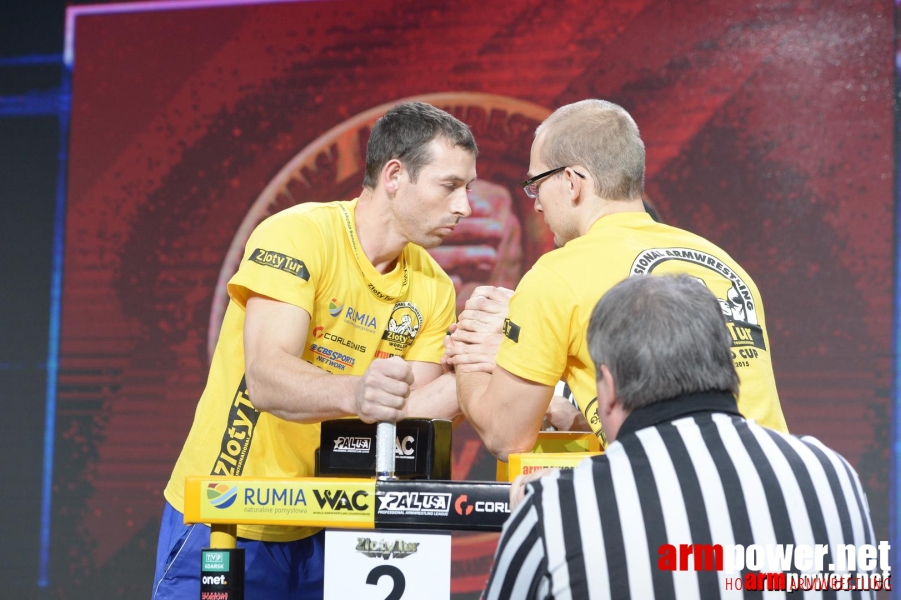 Zloty Tur 2015 by Mark Kazus - Left Hand # Siłowanie na ręce # Armwrestling # Armpower.net